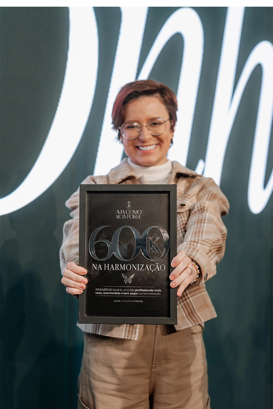 Dra. Emely Oliveira